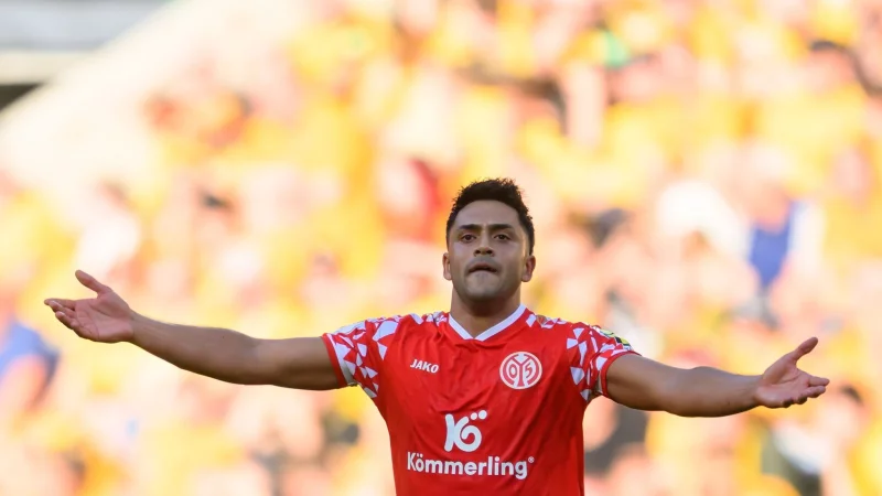 Nadiem Amiri (1. FSV Mainz 05) jubelt nach seinem Tor zum 0:1. - © Robert Michael/dpa