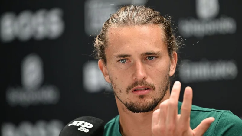 Alexander Zverev verteidigte sich in Stuttgart gegen seine Kritiker. - &copy; Marijan Murat/dpa