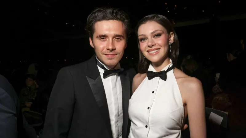 Haben einen gemeinsamen Nachnamen: Brooklyn und Nicola Peltz-Beckham. (Archivbild) - © Vianney Le Caer/Invision/AP