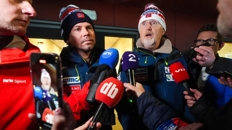 Der norwegische Skisprung-Trainer Magnus Brevig ist nach dem Anzug-Skandal bei der WM seinen Job los. (Archivbild) - © Terje Pedersen/NTB/dpa