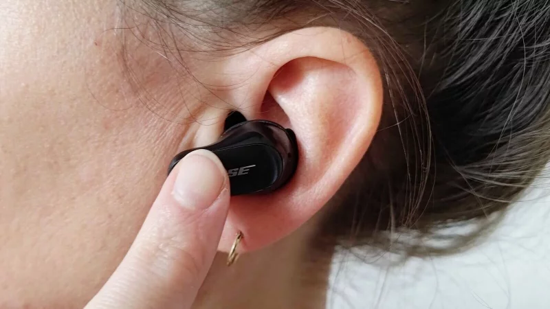 Betroffen von der Bluetooth-Sicherheitslücke sind zahlreiche Modelle, darunter auch Produkte namhafter Hersteller wie Sony, JBL, Marshall oder Bose. - © Till Simon Nagel/dpa-tmn