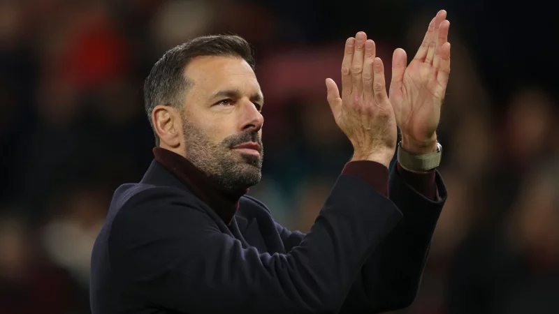 Das Ziel Klassenerhalt verpasste Trainer Ruud van Nistelrooy mit Leicester City deutlich. - &copy; Ian Hodgson/AP/dpa