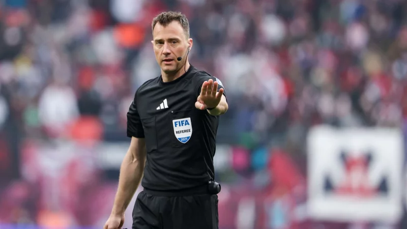 Darf das Europa-League-Finale leiten: Felix Zwayer - © Jan Woitas/dpa