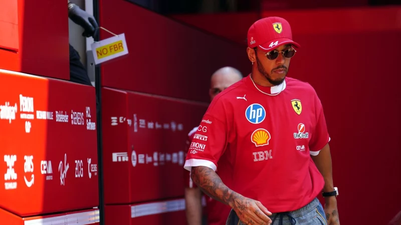 Kommt mit Ferrari nicht in Fahrt: Rekordweltmeister Lewis Hamilton. - © David Davies/PA Wire/dpa
