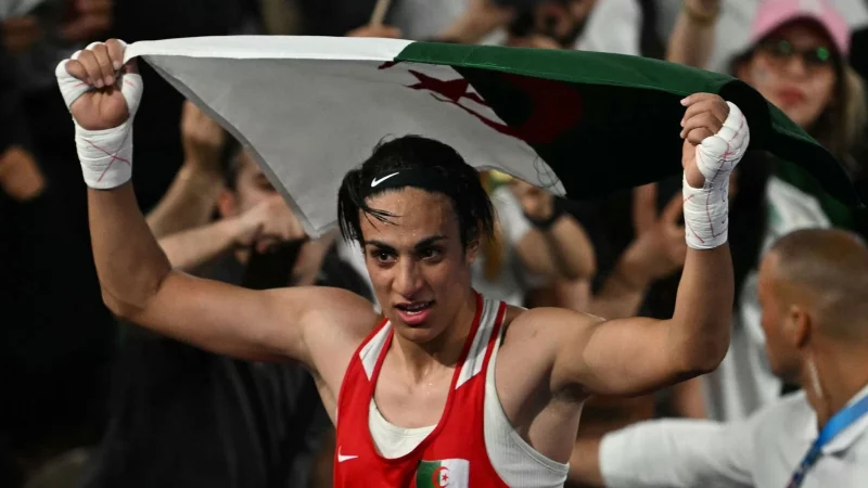 War bei Olympia 2024 im Zentrum der Debatten: Imane Khelif. - &copy; Mauro Pimentel/AFP/dpa