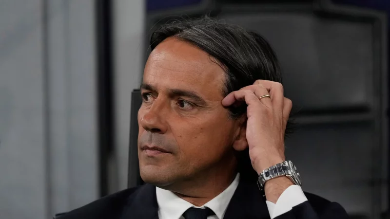 Inter-Trainer Simone Inzaghi hat Angebote von anderen Vereinen. - © Luca Bruno/AP/dpa