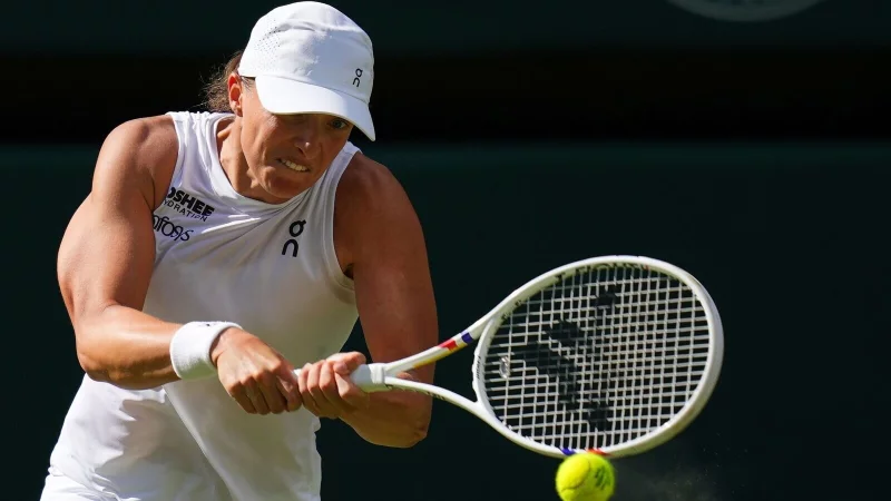 Iga Swiatek gewinnt ihren ersten Wimbledon-Titel. - © Kirsty Wigglesworth/AP/dpa
