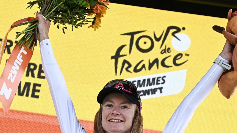 Squiban gewinnt zwei Tour-Etappen hintereinander. - © Julien De Rosa/AFP/dpa