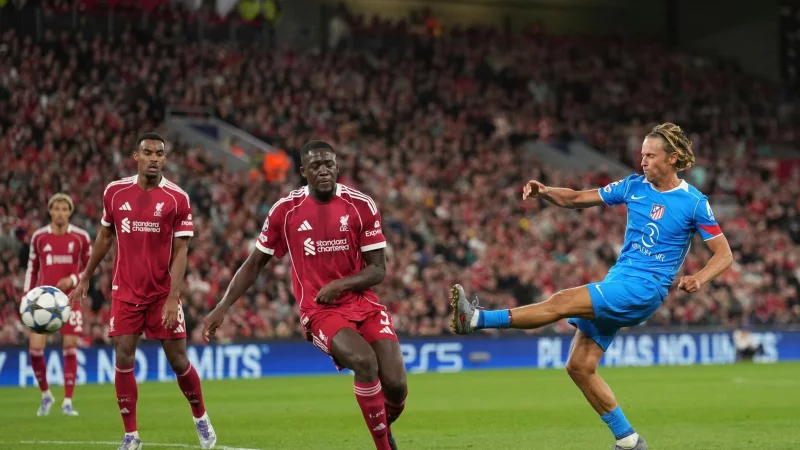 Marcos Llorente (rechts) machte beide Tore f&uuml;r Atl&eacute;tico Madrid - &copy; Jon Super/AP/dpa