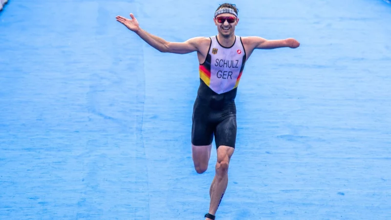 Er gewinnt erneut den EM-Titel - sein 12. insgesamt. - &copy; Jens B&uuml;ttner/dpa