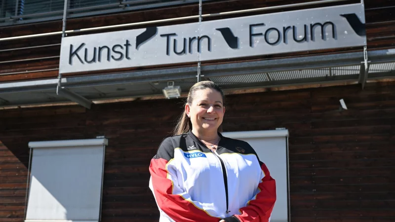 Aimee Boorman bleibt am Kunst-Turn-Forum in Stuttgart Trainerin. - © Bernd Weißbrod/dpa