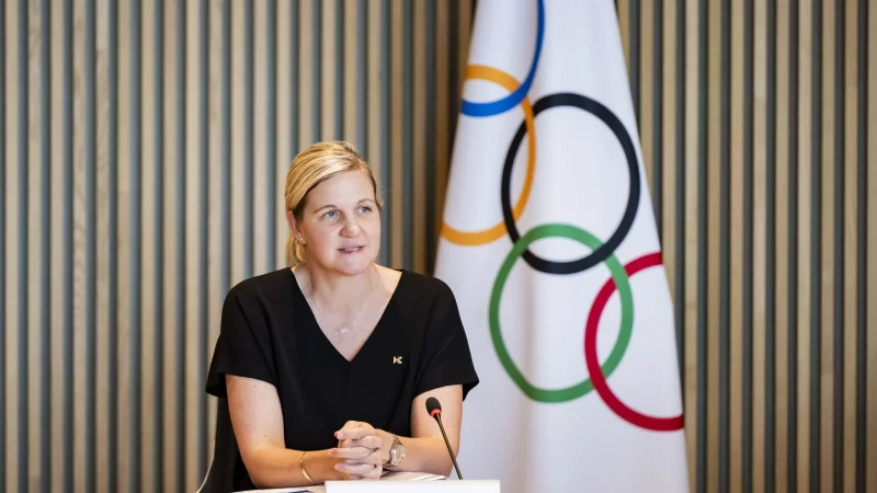 IOC-Präsidentin Kirsty Coventry will den Auswahlprozess für Olympia-Gastgeber überprüfen. - © Jean-Christophe Bott/KEYSTONE/dpa