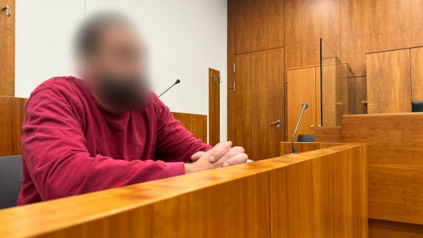 Der Angeklagte hat angekündigt, das Urteil akzeptieren zu wollen. - © Maurice Dirker/dpa