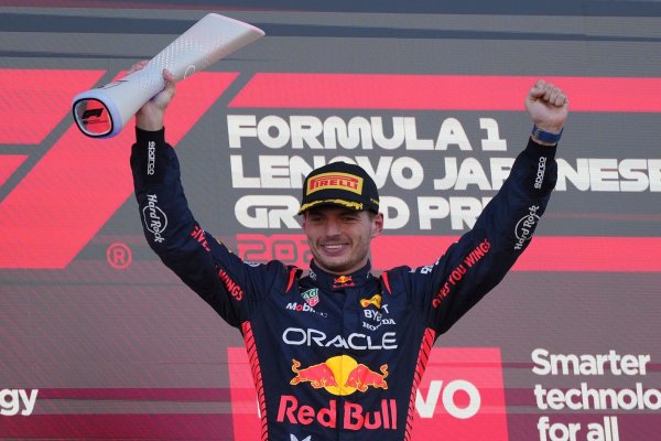 Für Max Verstappen ist es der 13. Saisonsieg. - © Toru Hanai/AP