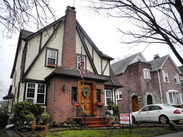 Trumps Elternhaus in Queens - © Foto: Johannes Schmitt-Tegge