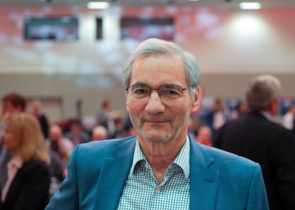 Will bestehende Kontakte nicht abreißen lassen: Matthias Platzeck. (Archivbild) - © Soeren Stache/dpa