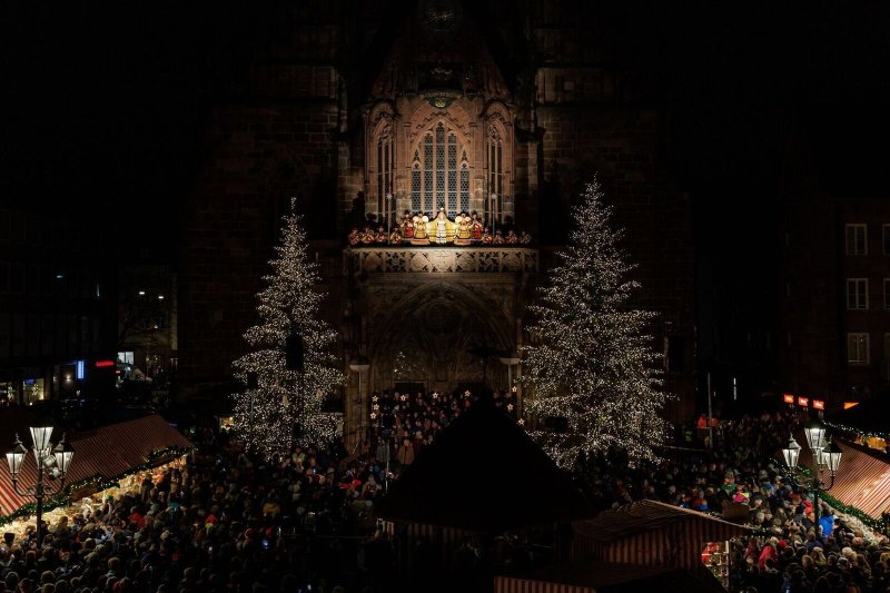 Nürnberger Christkindlesmarkt ist eröffnet | Nachrichten aus aller Welt - LZ.de