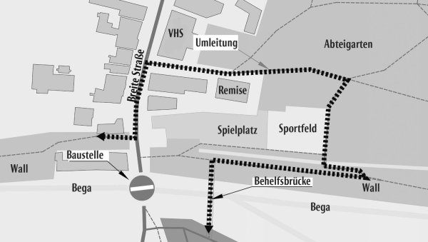 Kostet etwas Zeit: Wer von Norden aus der Breiten Straße kommt, wendet sich hinter der Volkshochschule nach links. Durch den Abteigarten kommen Fußgänger zur Behelfsbrücke. - © Skizze: Benjamin Möller