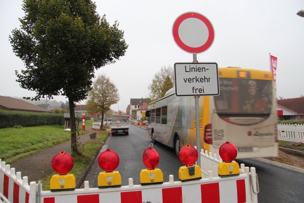 Die B 66 bleibt im Dörentruper Zentrum weiterhin gesperrt. - © Thomas Reineke