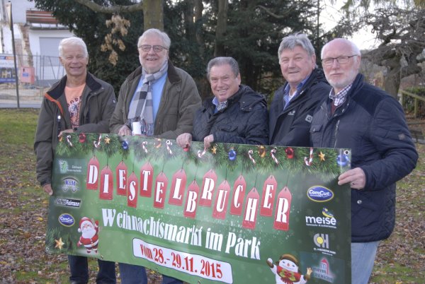 Das Organisationskomitee freut sich auf ein weihnachtliches Wochenende: Dieter Romberg, Wolfgang Richter, Bernd Steinhagel, Gerhard Hansmeier und Olaf Kluge (von links). - © Schaller