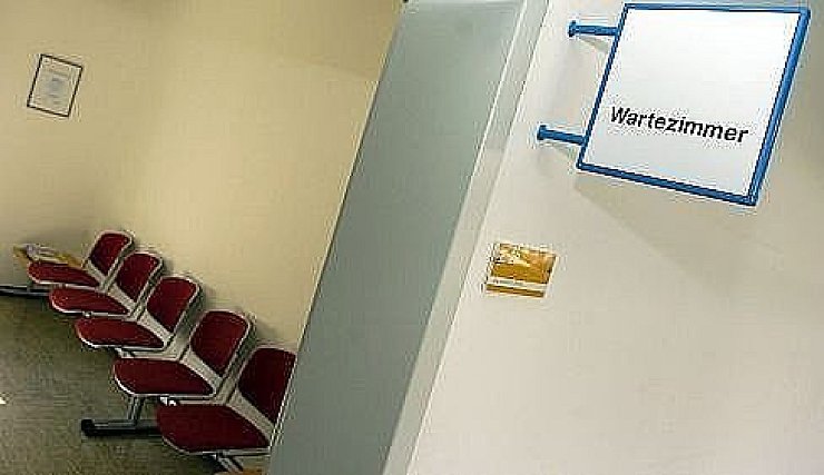Erfahrungen aus
dem Wartezimmer - © OWL