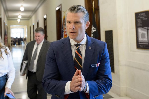 Hegseth: «Wir werden kämpfen wie die Hölle.» - © Rod Lamkey/FR172078/AP