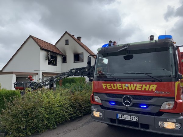 In der Tegerstraße stand eine Wohnung in Vollbrand. - © Freitag-TV