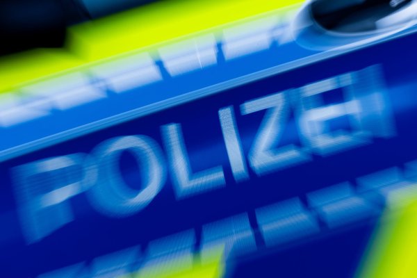 Ein 44-Jähriger wurde in Gelsenkirchen erstochen - zwei Verdächtige sind in U-Haft. (Symbolbild) - © Rolf Vennenbernd/dpa