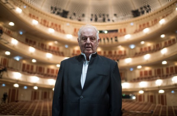 Daniel Barenboim sagt weitere Konzerte ab. (Archivbild) - © Bernd von Jutrczenka/dpa