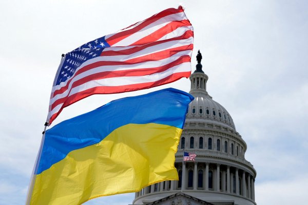 Kiew hofft, mit dem Abkommen über die Ausbeutung ukrainischer Bodenschätze die USA als dauerhafte Schutzmacht an sich zu binden. (Archivbild) - © Mariam Zuhaib/AP/dpa