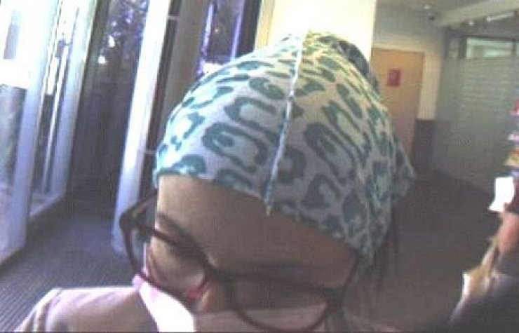 Wer kennt diese Frau? - © Bildrechte: Polizei Lippe
