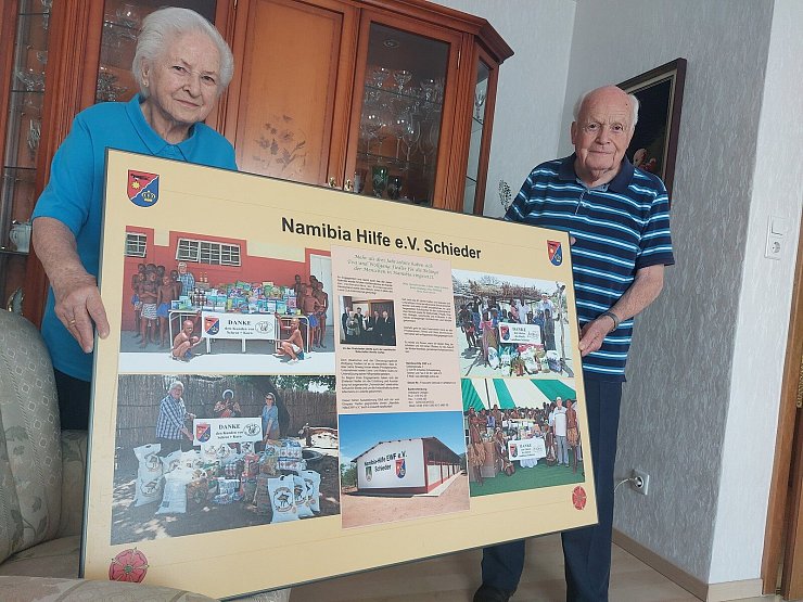 Wolfgang und Eva Fiedler setzen sich seit 46 Jahren für die Ärmsten der Armen ein. - © Michaela Weiße