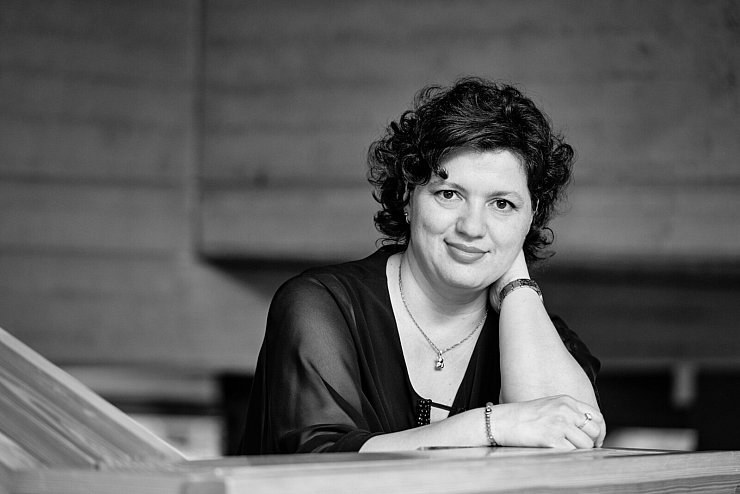 Setzt mit Musik nachhaltige Zeichen für das friedliche Miteinander unterschiedlicher Kulturen: Khadija Zeynalova, Künstlerische Leiterin des Internationalen Festivals Harmony of Sound. - © Dirk Schelpmeier