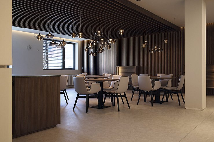 Der Lounge-Bereich soll zum Verweilen einladen. - © Klinikum Lippe