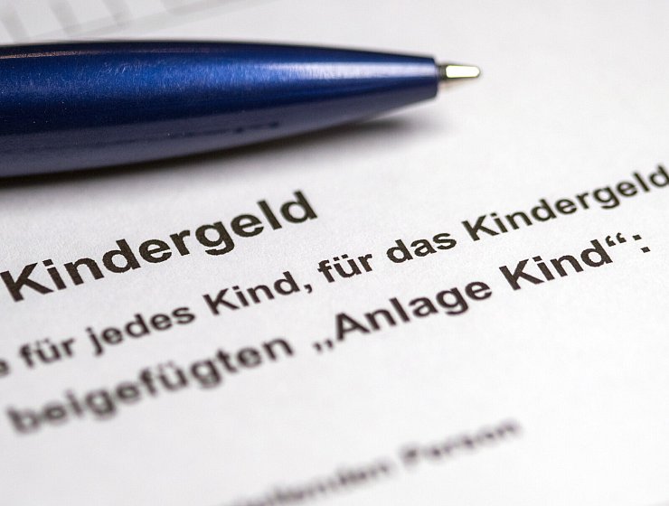 2025 steigt das Kindergeld um fünf Euro pro Kind und Monat an. - © Jens Büttner