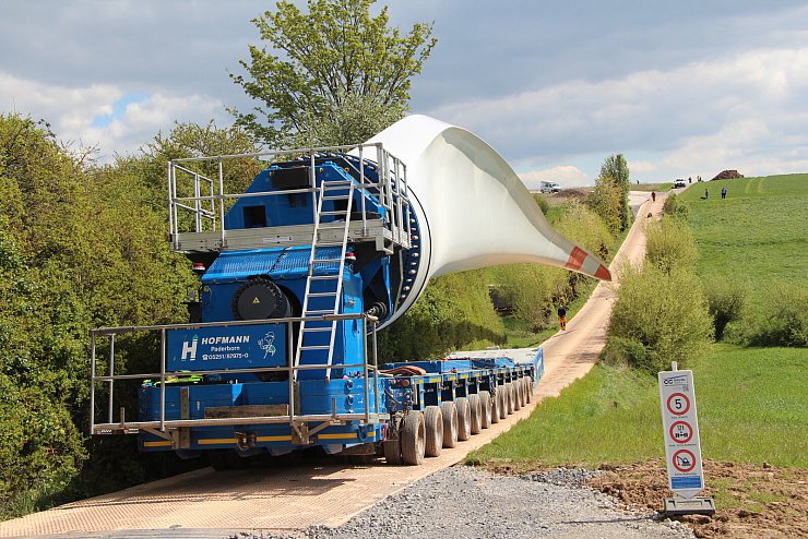 Der heikle Moment bei der Durchfahrt durchs Bärental ist überstanden. - © Marianne Schwarzer