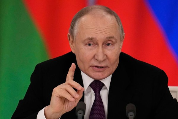 Putin sagt zu einer Waffenruhe in der Ukraine klar «Ja, aber». - © Alexander Zemlianichenko/AP/dpa