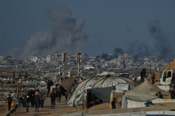 Die Gaza-Verhandlungen laufen laut Donald Trump gut. - © Abdel Kareem Hana/AP/dpa