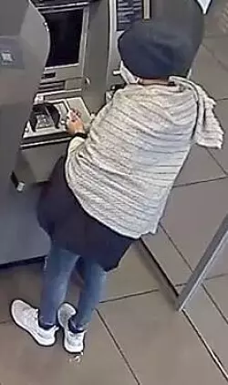 Die Polizei sucht diese Frau. - &copy; Polizei Lippe