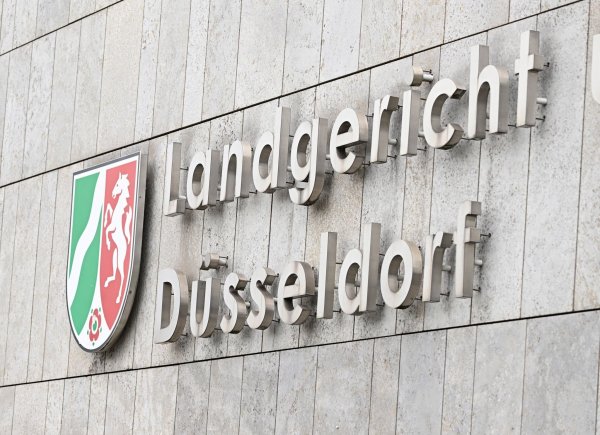 Auf hochwertige Sportwagen hatte es eine Diebesbande abgesehen. (Symbolbild) - © Roberto Pfeil/dpa