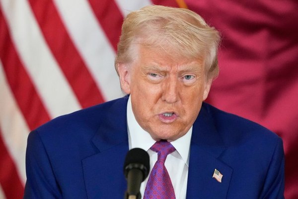 US-Präsident Trump äußerte sich optimistisch zu den Atom-Gesprächen mit dem Iran - und drohte Teheran gleichzeitig erneut für den Fall des Scheiterns der Verhandlungen. - © Alex Brandon/AP/dpa