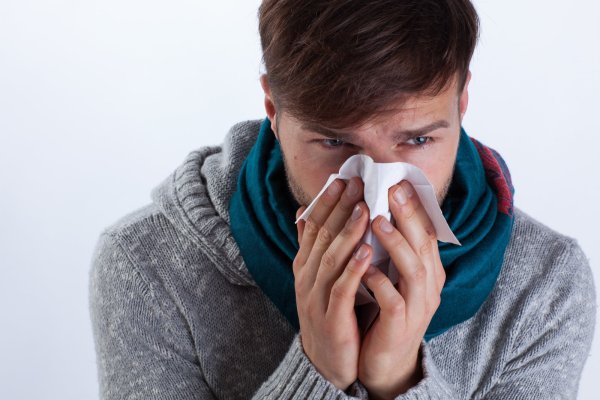 Gerade im Winter sollte man seine Abwehrkräfte stärken, um einer Erkältung vorzubeugen. - © Christin Klose