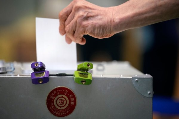 Japan - © Foto: Eugene Hoshiko/AP/dpa