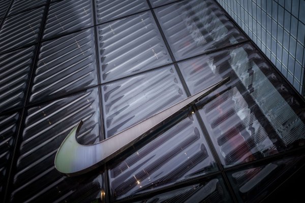 Nur in den Nike-Stores ging der Umsatz nach oben. (Archivbild) - © Michael Kappeler/dpa