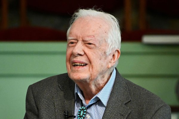 Jimmy Carter hat sich auch nach seiner Zeit als Ex-Präsident verdient gemacht. (Archivbild) - © John Amis/AP/dpa
