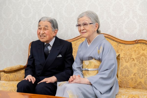 Japans frühere Kaiserin Michiko wird 90 Jahre alt. Ihr Mann, Ex-Kaiser Akihito, macht sich um sie Sorgen. (Archivbild) - © Uncredited/Imperial Household Agency via AP/dpa