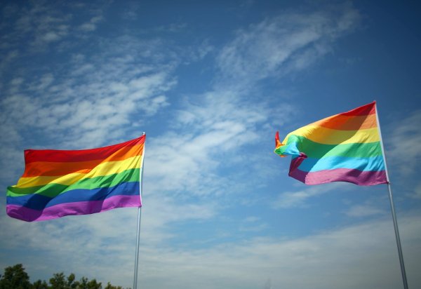 Muhsin Hendricks leitete eine Moschee in Kapstadt, die Muslimen, die der LGBTQ-Gemeinschaft angehören, einen Gebetsort ohne Angst vor Diskriminierung bot. - © Jens Büttner/dpa