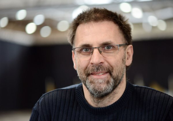 Der Schriftsteller Jan Kuhlbrodt wurde ausgezeichnet. - © Jens Kalaene/dpa-Zentralbild/dpa