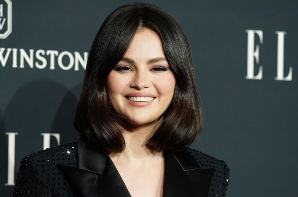 Selena Gomez brach wegen der Abschiebepläne der Trump-Regierung in einem Video in Tränen aus. (Archivbild) - © Jordan Strauss/Invision/AP/dpa