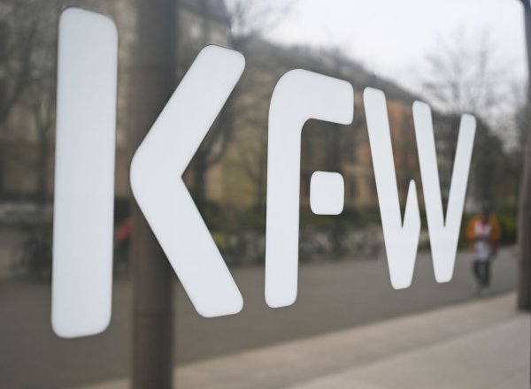 Krise abgehakt: Fördervolumen der KfW geht zurück (Foto Archiv) - © Arne Dedert/dpa